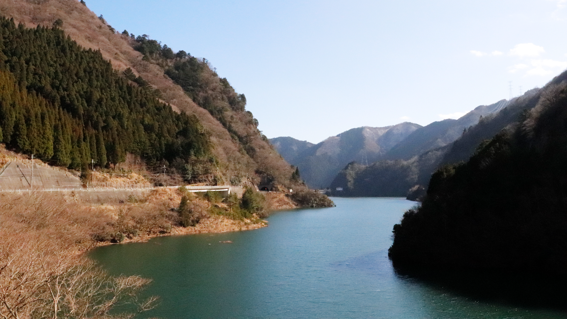 砥峰高原で自然を感じる